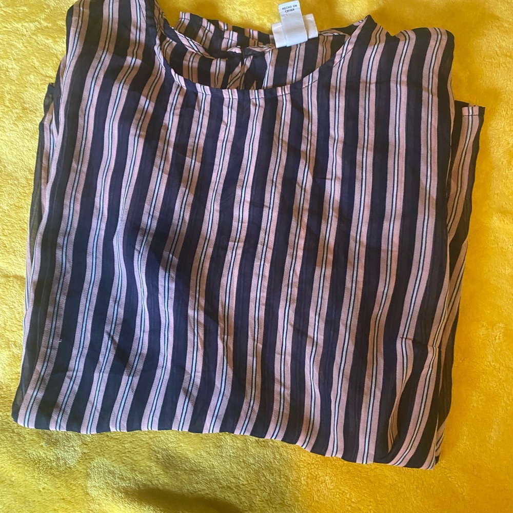 Beautiful shear blue &pink long sleeve striped blouse sz large - Picture 8 of 9